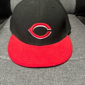 Cincinnati Red’s New Era 59Fifty Hat - Size 7 7/8